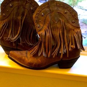 Women’s western boots